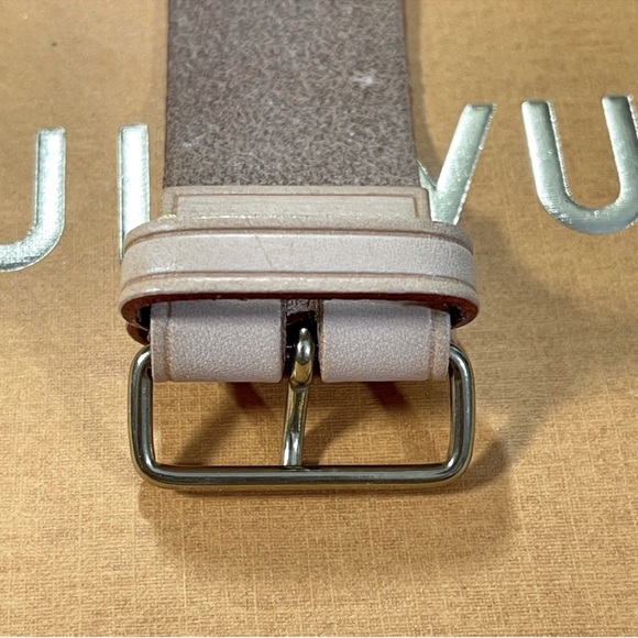 Louis Vuitton Poignet as a Bracelet - Picture 7 of 16